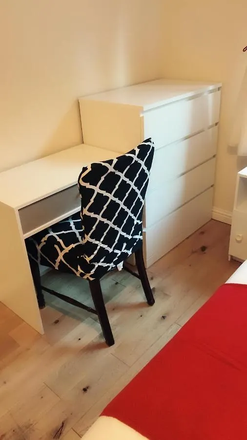 Edinburgh City Centre Old Town Holiday Apartment 3 Bedrooms 0*,  Wielka Brytania